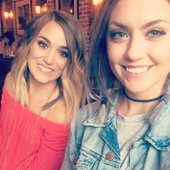 Express dress - Picture 2 of 3